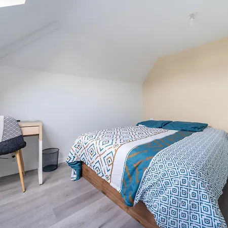 Apartment Maison 4 Ch, Ideal Deplacement Pro, Parking, Renove