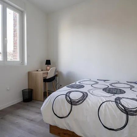 Maison 4 Ch, Ideal Deplacement Pro, Parking, Renove Apartment