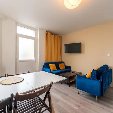 Maison 4 Ch, Ideal Deplacement Pro, Parking, Renove *
